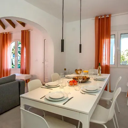 Scott By Interhome Villa *